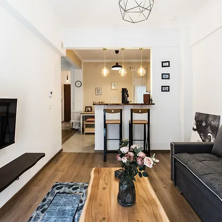 Apartment Luxury Centre With Balcony Thessaloniki