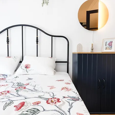 Luxury Center With Balcony Appartamento *