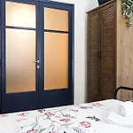 Apartment Macedon Luxury Suites - Balcony, 6Th Floor & Heart Of City *