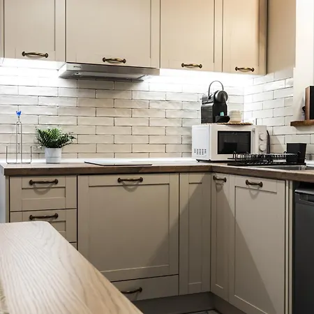 Apartament Luxury Center With Balcony