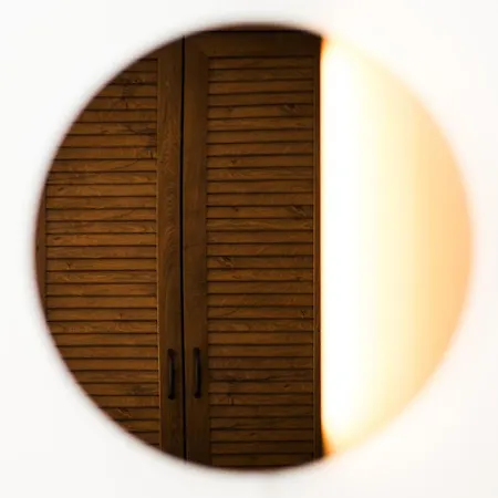 Luxury Center With Balcony Apartament